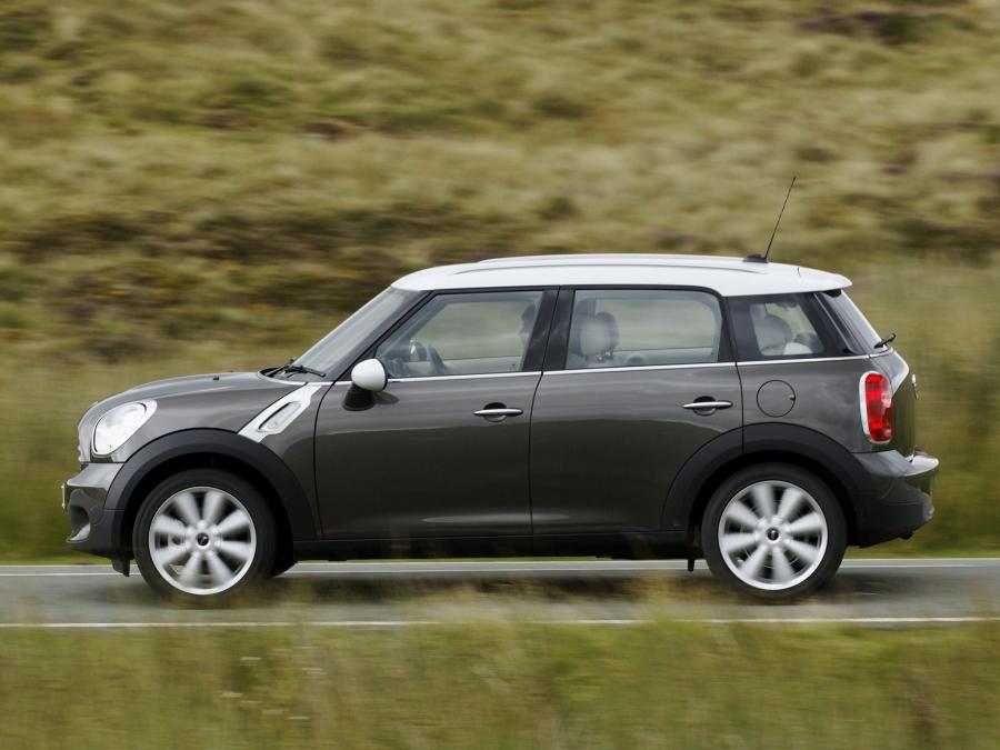  Mini Cooper Countryman D 2010 года  (UK) (фото 12 из 18)